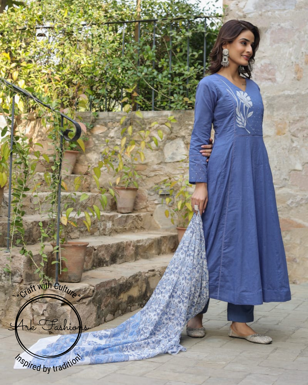 Elegant Floral Print Kurta Set with Dupatta